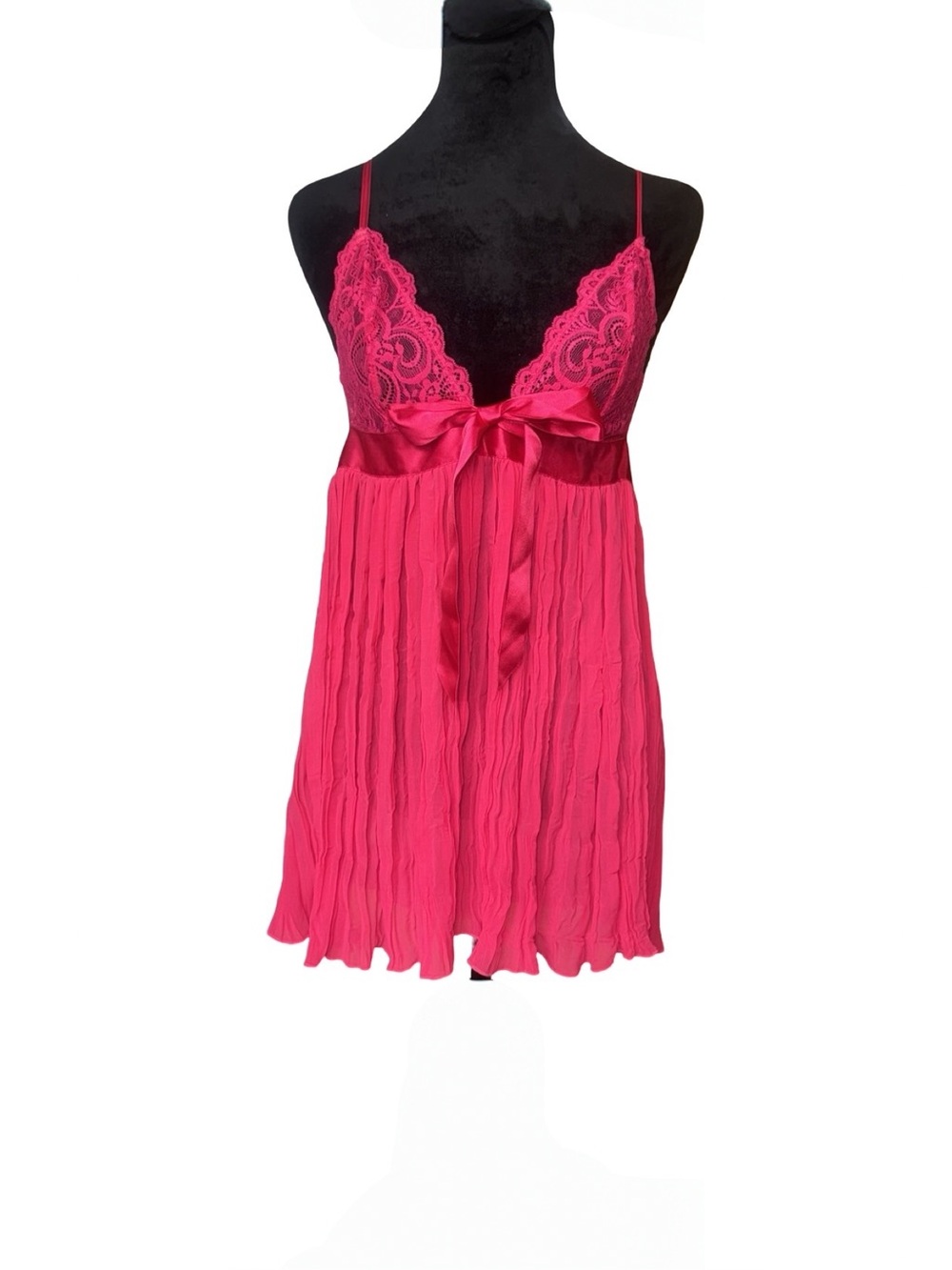 Victoria’s Secret Red Lace Babydoll – medium‎  VS cherry-red
